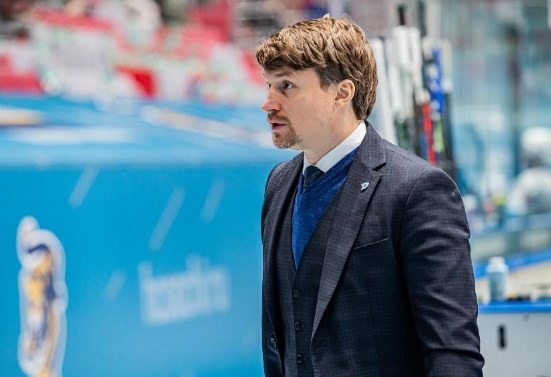 Хоккей. Михаил Грабовский: русский хоккей – это другой уровень. Это огромный плюс для нас
Хоккей. Михаил Грабовский: русский хоккей – это другой уровень. Это огромный плюс для нас