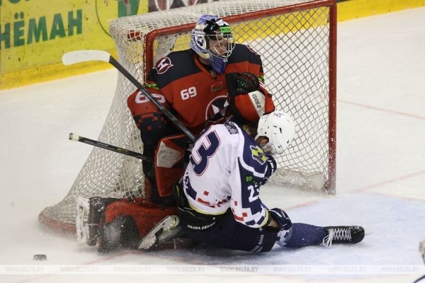 ФОТОФАКТ: Заключительный матч белорусской хоккейной экстралиги сезона-2022/23 проходит в Гродно