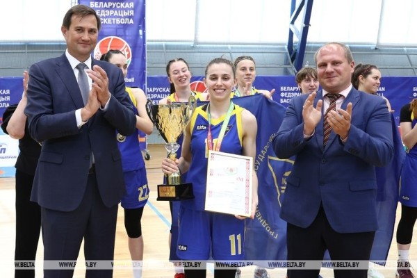 ФОТОФАКТ: ГрГУ и БГУФК встретились в финале Республиканской студенческой баскетбольной лиги