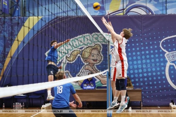 ФОТОФАКТ: Соревнования "Мяч над сеткой" завершились в Минске ФОТОФАКТ: Соревнования "Мяч над сеткой" завершились в Минске