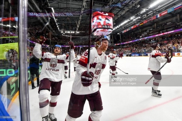 Хоккей. ЧМ-2023. 25 мая состоятся матчи 1/4 финала
Хоккей. ЧМ-2023. 25 мая состоятся матчи 1/4 финала