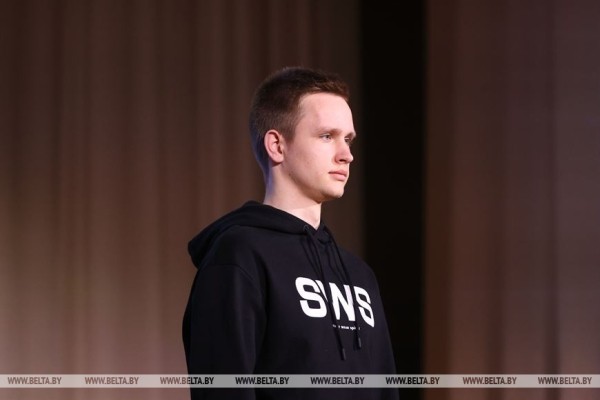 В БГУФК представили форму для национальных команд по лыжным гонкам и легкой атлетике