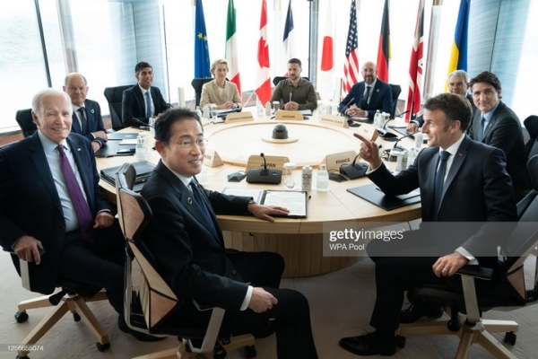 Разное.  Томас Бах поблагодарил участников G7 за поддержку рекомендаций МОК о допуске россиян и белорусов в нейтральном статусе
 