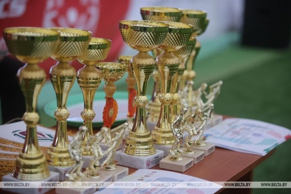 Покоряя новые вершины. В Лиде завершился турнир по футболу "Спешиал Олимпикс"