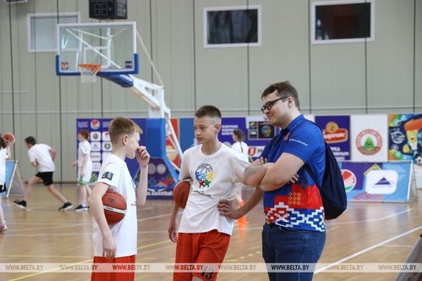ФОТОФАКТ: Конкурс баскетбольного мастерства "Шаг в будущее" в Минске
