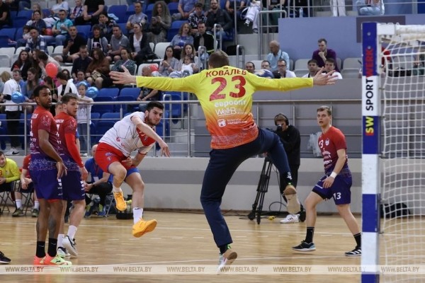 "Мешков Брест" в 15-й раз стал чемпионом Беларуси по гандболу "Мешков Брест" в 15-й раз стал чемпионом Беларуси по гандболу