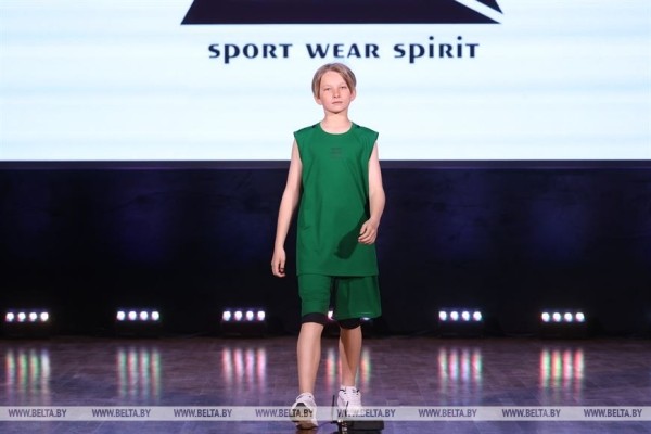 В БГУФК представили форму для национальных команд по лыжным гонкам и легкой атлетике