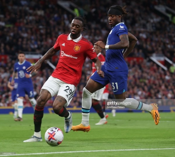 Футбол. Чемпионат Англии. "Манчестер Юнайтед" крупно обыграл "Челси", обеспечив себе пропуск в Лигу чемпионов
Футбол. Чемпионат Англии. "Манчестер Юнайтед" крупно обыграл "Челси", обеспечив себе пропуск в Лигу чемпионов