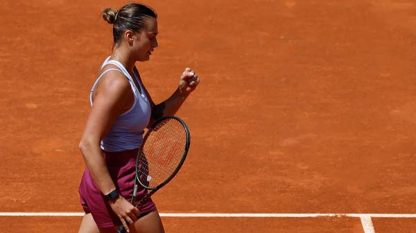 Теннис.  Арина Соболенко проиграла первую партию, но взяла верх над Маяр Шериф и вышла в 1/2 финала турнира в Мадриде
&nbsp;