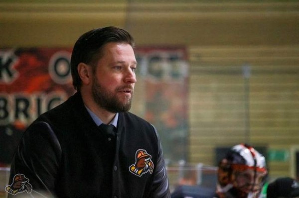 Хоккей. Ярослав Чуприс: хочется, чтобы все было по-человечески, на позитиве, однако не всегда это, видимо, срабатывает
Хоккей. Ярослав Чуприс: хочется, чтобы все было по-человечески, на позитиве, однако не всегда это, видимо, срабатывает