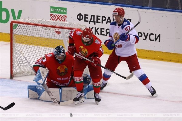 Сборная Беларуси по хоккею завершила майское турне домашним поражением от россиян