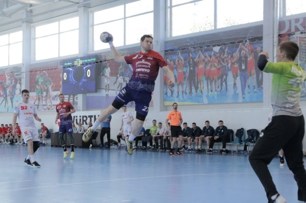 Гандбол.  Чемпионат Беларуси. 1/2 финала. "Мешков Брест" и СКА одержали победы в первых матчах
 