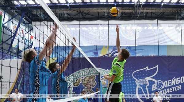 Определены все победители республиканских соревнований по волейболу "Мяч над сеткой" Определены все победители республиканских соревнований по волейболу "Мяч над сеткой"