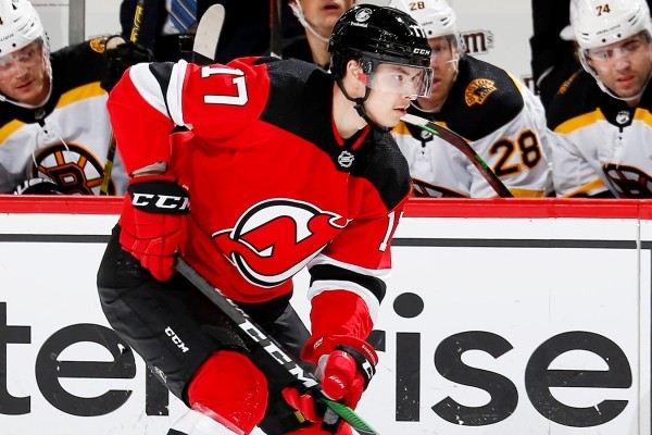 Хоккей.  Кубок Стэнли. 1/4 финала. "Нью-Джерси" с Шаранговичем в первом матче уступил "Каролине"
 