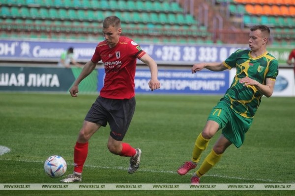 ФОТОФАКТ: "Неман" обыграл "Сморгонь" со счетом 3:1 ФОТОФАКТ: "Неман" обыграл "Сморгонь" со счетом 3:1