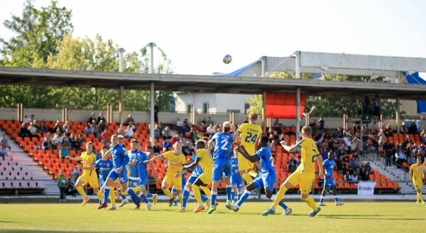 Футбол.  Чемпионат Беларуси. "Торпедо" все еще непобедимо, "Неман" вновь выиграл, БАТЭ — потерял. Полная картина субботы
  