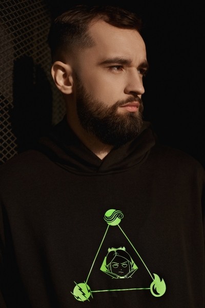 Разное.  Betera и топовые белорусские киберспортсмены представили совместные коллекции одежды
 