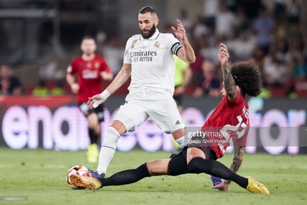 Футбол. "Реал" в решающем матче переиграл "Осасуну" и стал обладателем Кубка Испании
Футбол. "Реал" в решающем матче переиграл "Осасуну" и стал обладателем Кубка Испании