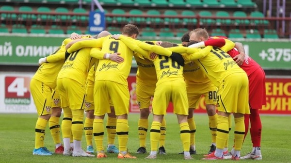 Футбол.  Агент Сергей Новиков: ну и какой игрок из ближнего и дальнего зарубежья теперь приедет в Беларусь? Что мне им говорить?
 