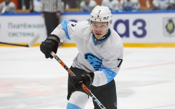 Хоккей.  Иван Аношко: стараюсь не зацикливаться на драфте НХЛ. Но следить за драфтом буду обязательно
 