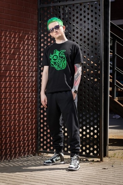 Разное.  Betera и топовые белорусские киберспортсмены представили совместные коллекции одежды
 