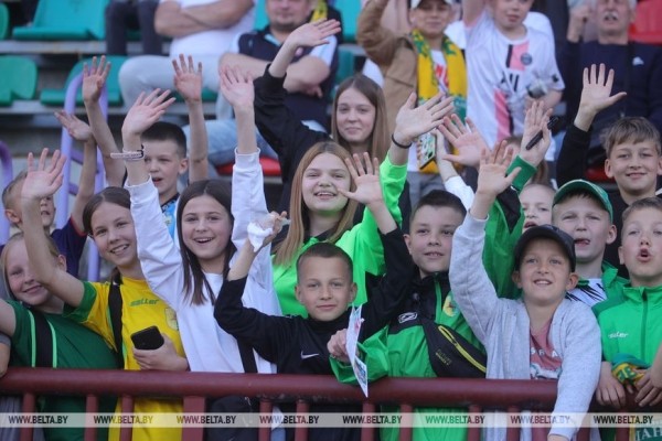 ФОТОФАКТ: "Неман" обыграл "Сморгонь" со счетом 3:1 ФОТОФАКТ: "Неман" обыграл "Сморгонь" со счетом 3:1