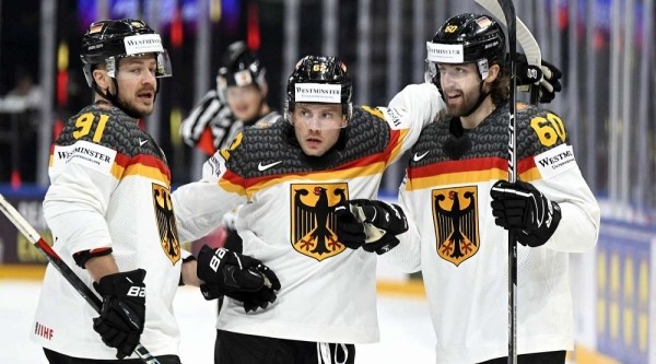 Хоккей. ЧМ-2023. Германия деклассировала Венгрию, Словакия минимально одолела Словению
Хоккей. ЧМ-2023. Германия деклассировала Венгрию, Словакия минимально одолела Словению