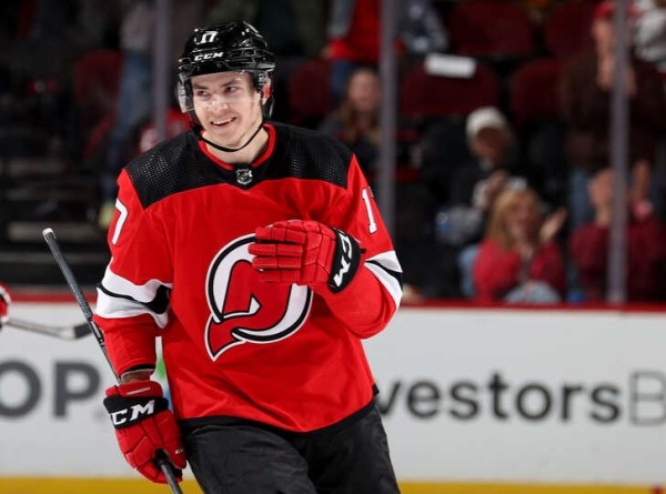 Хоккей.  "Динамо-Молодечно" закрепило права на Егора Шаранговича и Владислава Колячонка, а "Витебск" — на Алексея Протаса
 