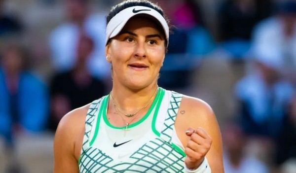 Теннис.  "Ролан Гаррос". Бьянка Андрееску — о матче с Викторией Азаренко: эту игру я начала с мыслями о моей бабушке
 