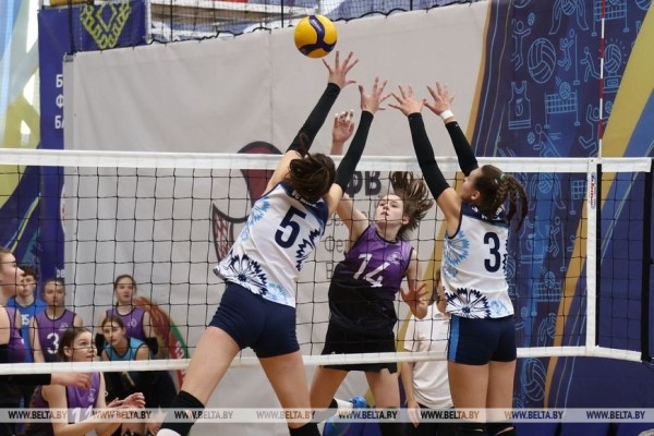 ФОТОФАКТ: Соревнования "Мяч над сеткой" завершились в Минске ФОТОФАКТ: Соревнования "Мяч над сеткой" завершились в Минске