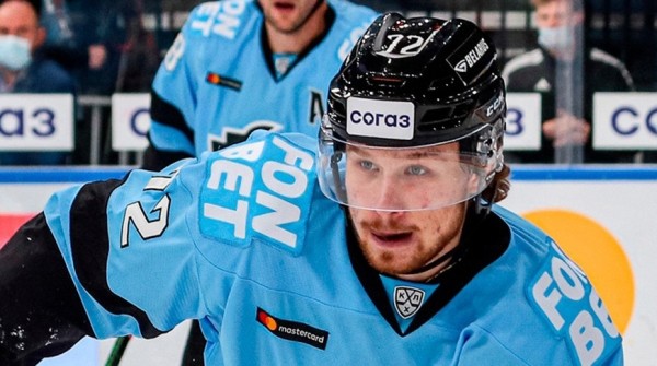 Хоккей.  Источник: Сергей Сапего и Владимир Алистров могут транзитом через СКА оказаться в "Авангарде"
  Хоккей.  Источник: Сергей Сапего и Владимир Алистров могут транзитом через СКА оказаться в "Авангарде"