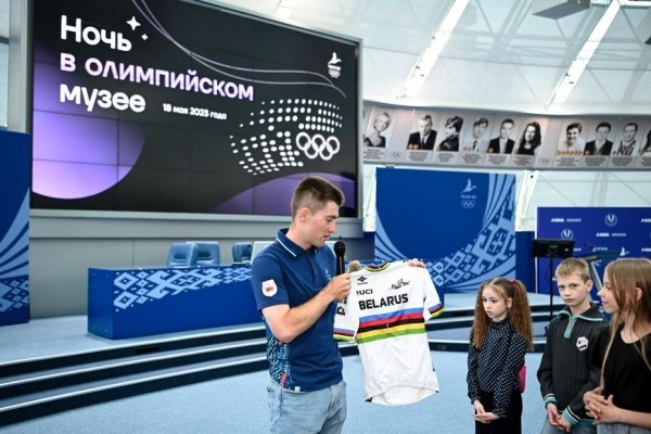 Более 300 человек приняли участие в акции "Ночь в олимпийском музее" в НОК Беларуси Более 300 человек приняли участие в акции "Ночь в олимпийском музее" в НОК Беларуси