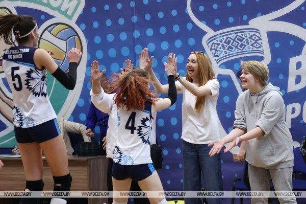 ФОТОФАКТ: Соревнования "Мяч над сеткой" завершились в Минске ФОТОФАКТ: Соревнования "Мяч над сеткой" завершились в Минске