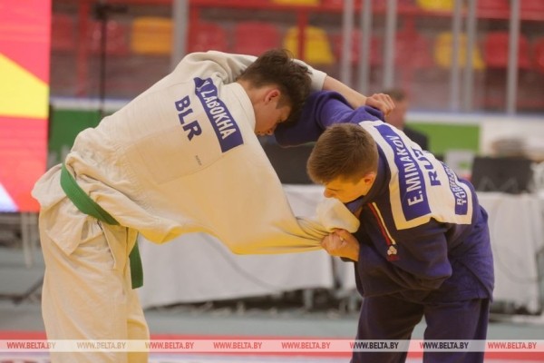 Международный турнир по дзюдо "Кубок Юртова" собрал в Гродно около 200 спортсменов