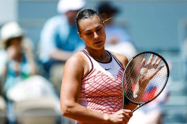 Теннис.  8 июня Арина Соболенко сыграет против Каролины Муховой в полуфинале "Ролан Гаррос"
  