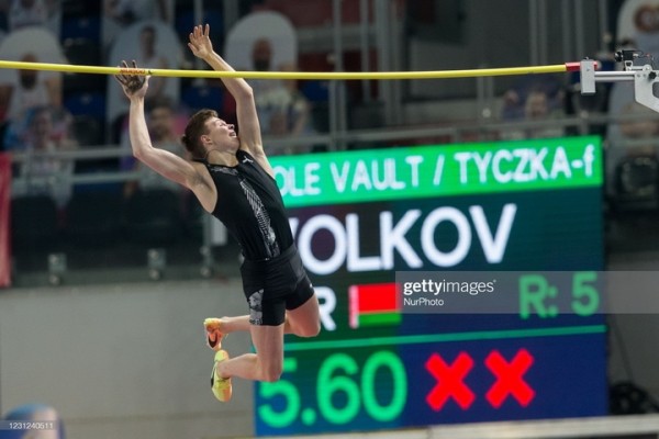 Разное.  Матвей Волков: я не жалею о переезде в Беларусь. В Иркутске пришлось бы очень тяжело, а Минск — хорошее место для жизни
 
