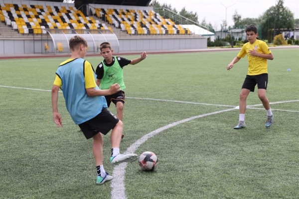 Для теннисистов, футболистов, борцов и атлетов. Спорткомплекс "Шахтер" прихорошился к II Играм стран СНГ