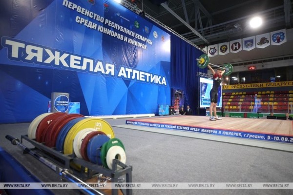 ФОТОФАКТ: В Гродно проходят соревнования по тяжелой атлетике ФОТОФАКТ: В Гродно проходят соревнования по тяжелой атлетике