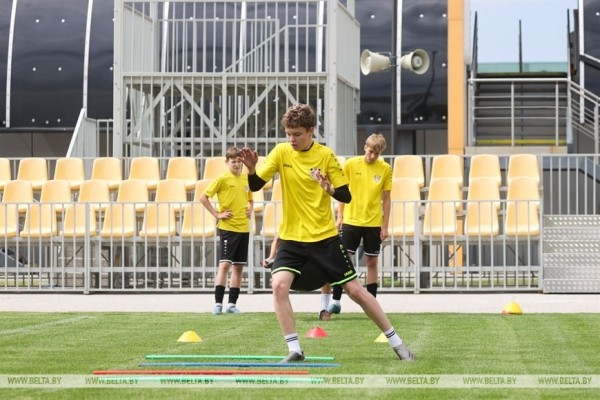 Для теннисистов, футболистов, борцов и атлетов. Спорткомплекс "Шахтер" прихорошился к II Играм стран СНГ