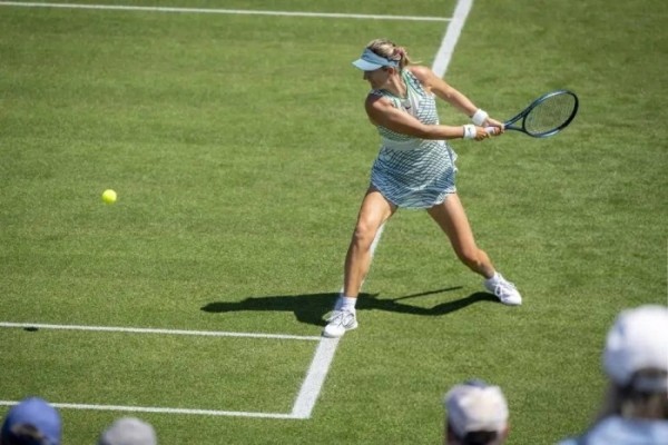 Теннис. Виктория Азаренко 14 июня проведет матч 1/8 финала турнира ВТА-250 в нидерландском Хертогенбоше, начало встречи в 12.00
Теннис. Виктория Азаренко 14 июня проведет матч 1/8 финала турнира ВТА-250 в нидерландском Хертогенбоше, начало встречи в 12.00