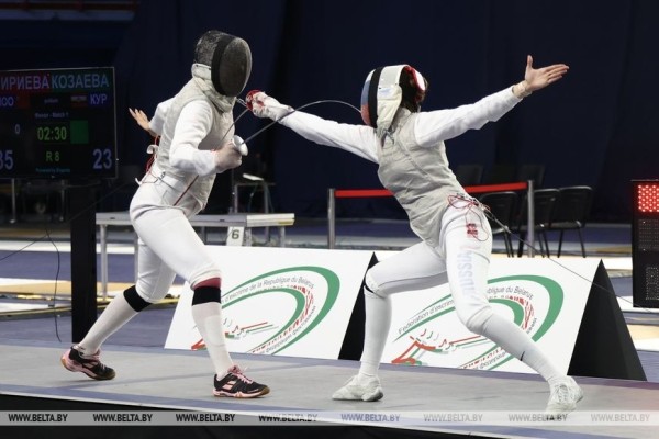 ФОТОФАКТ: Открытый чемпионат Союзного государства по фехтованию в Минске ФОТОФАКТ: Открытый чемпионат Союзного государства по фехтованию в Минске