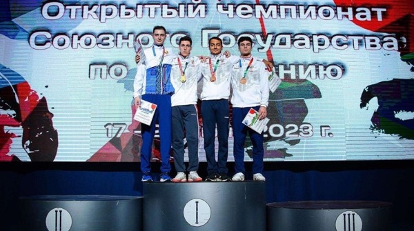 Белорус Марк Семоненко взял серебро чемпионата Союзного государства по фехтованию Белорус Марк Семоненко взял серебро чемпионата Союзного государства по фехтованию