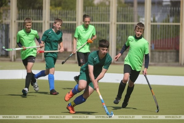 ФОТОФАКТ: Спартакиада ДЮСШ, СДЮШОР по хоккею на траве 5х5 стартовала в Гродно