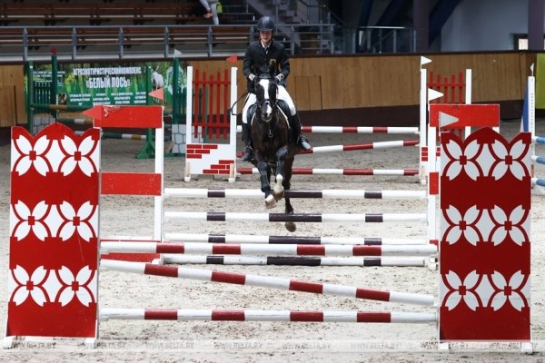 ФОТОФАКТ: Открытый чемпионат Беларуси по конкуру в Ратомке