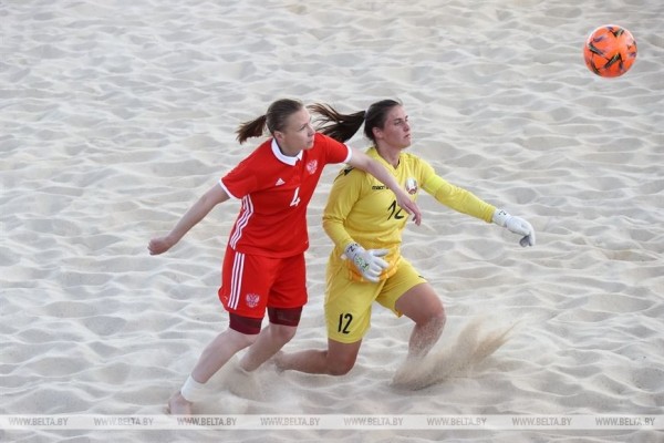 ФОТОФАКТ: Стартовал открытый Суперкубок Союзного государства по пляжному футболу