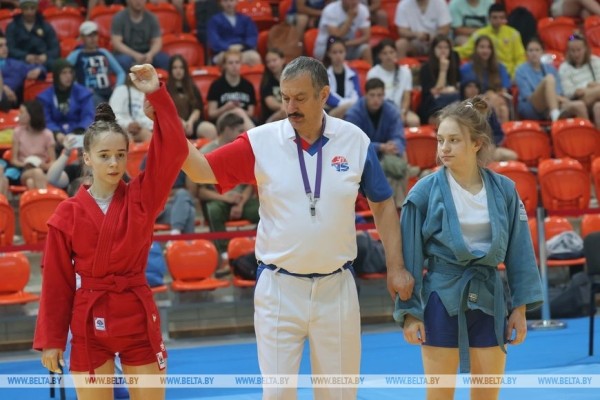 "Все хорошо, но сделаем еще лучше". Как в Жлобине тестируют площадку для II Игр стран СНГ по самбо