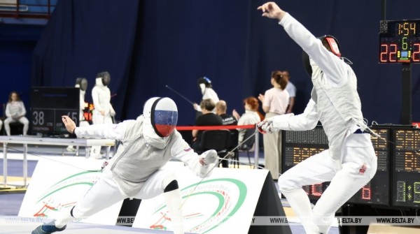 ФОТОФАКТ: Открытый чемпионат Союзного государства по фехтованию в Минске ФОТОФАКТ: Открытый чемпионат Союзного государства по фехтованию в Минске