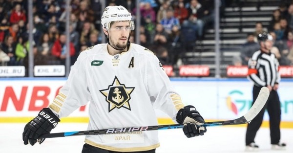 Хоккей.  Евгений Лисовец: немцы взяли серебро ЧМ, а латвийцы — бронзу? Если бы нас допустили, то мы тоже что-то могли там забрать
 