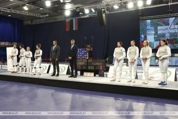 ФОТОФАКТ: Открытый чемпионат Союзного государства по фехтованию в Минске ФОТОФАКТ: Открытый чемпионат Союзного государства по фехтованию в Минске