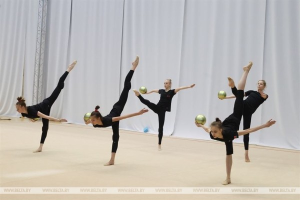 "Здесь сбываются мечты". Дворец художественной гимнастики в ожидании II Игр стран СНГ "Здесь сбываются мечты". Дворец художественной гимнастики в ожидании II Игр стран СНГ